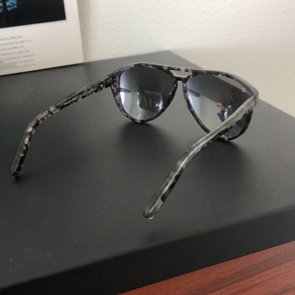 Louis Vuitton made in Italy Z2306W 907 CE 61-12 145 - Picture 5 of 10